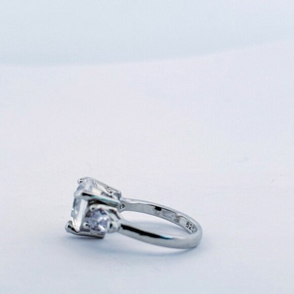 Estate Sterling Silver 925 Heart Cut Clear Stone Ring Size 5.75, 2.7 DWT - Picture 3 of 11